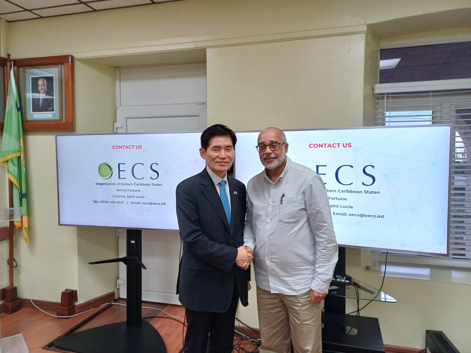 Ambassador Kwon meets with Didacus Jules, OECS Secretary General in Saint Lucia